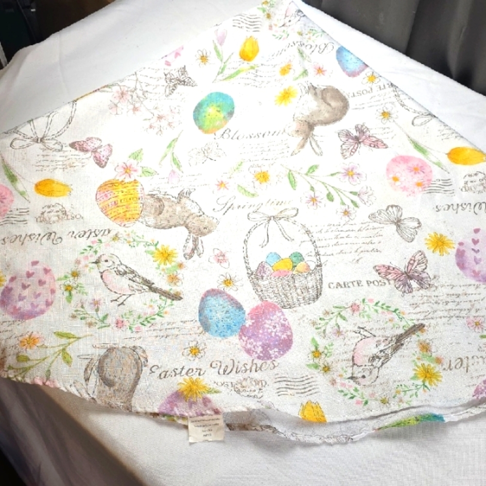 Easter Themed Tablecloth Oval*66x60*Rabbits Eggs Baskets Birds Cream/Pastels EUC